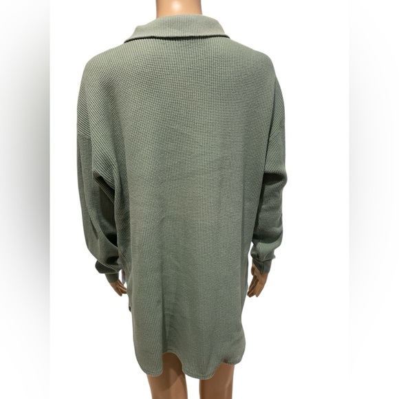 Green Button-Up Sweater Dress - Picture 4 of 4